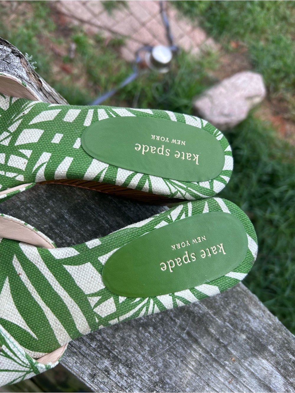 Kate Spade Meena Palm Green Canvas Bamboo Wedge Sandals Size 9 - Picture 9 of 17